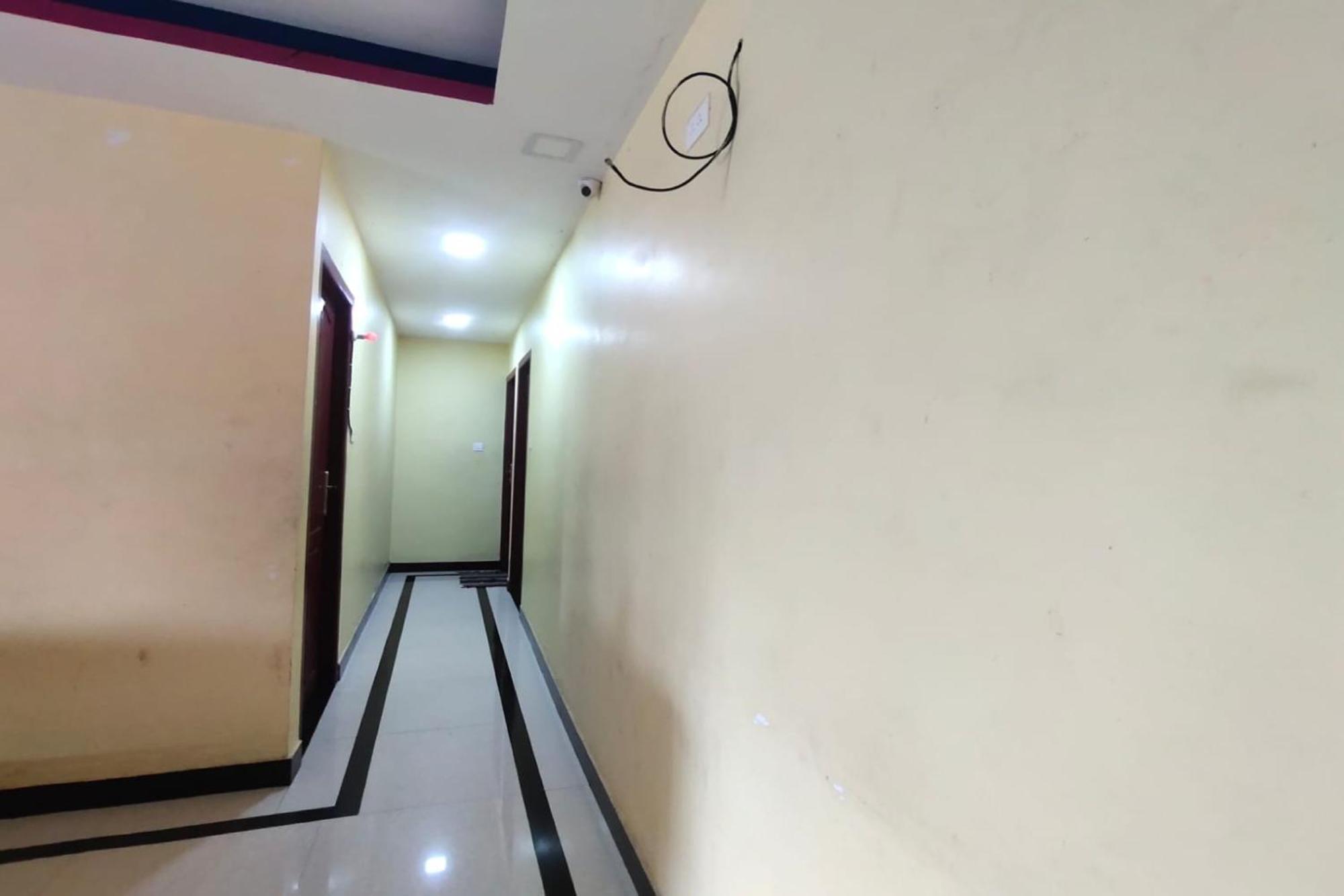 Hotel O Pop Hotel Thiruvananthapuram Exteriör bild